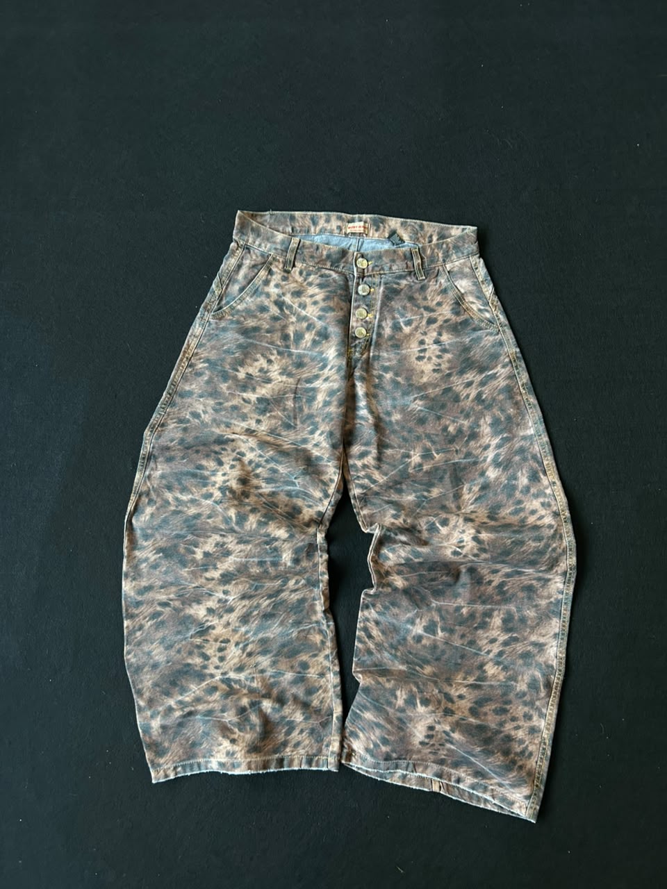 Baggy animal print